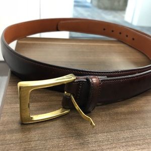 Trafalgar Cortina Leather Dress Belt. Brown. Sz 42